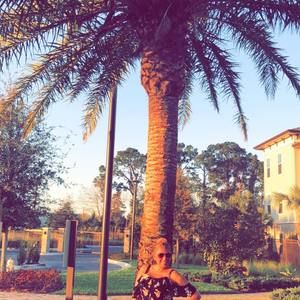 Meet your Posher, Yvette